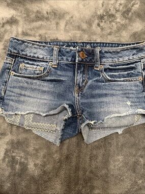 American Eagle Outfitters Distressed Denim Jean Shorts in Blue